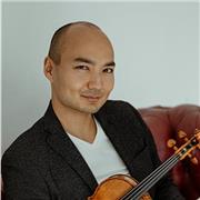 Profesor Erzhan Kulibaev, ganador de 7 primeros premios, imparte clases de violín presenciales y online